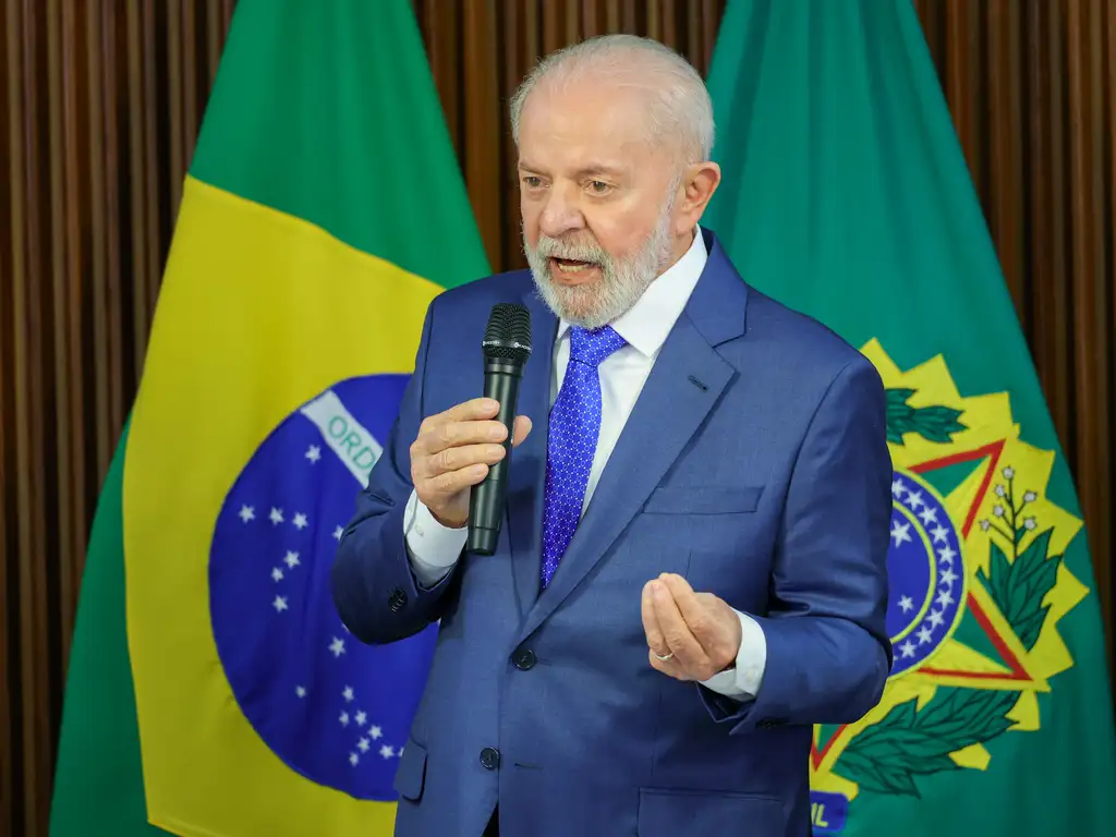 Lula divulga no X outras redes sociais após ato de Moraes que pode derrubar site de Musk