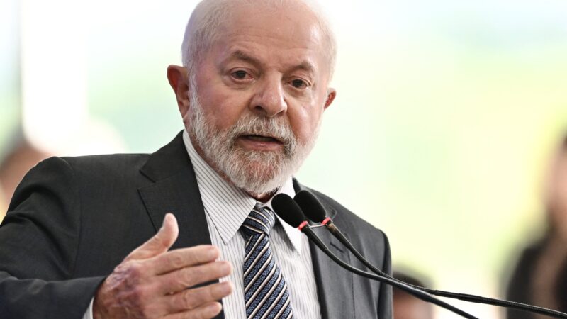 Lula sanciona leis em aceno ao eleitorado cristão