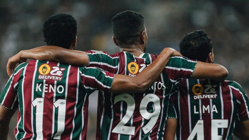 Fluminense faz no fim e vence Atlético-MG na ida com Ed Sheeran na torcida