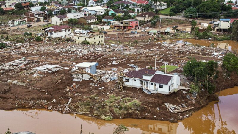 RS tem alerta de temporal nesta quinta; ventos podem superar 100 km/h