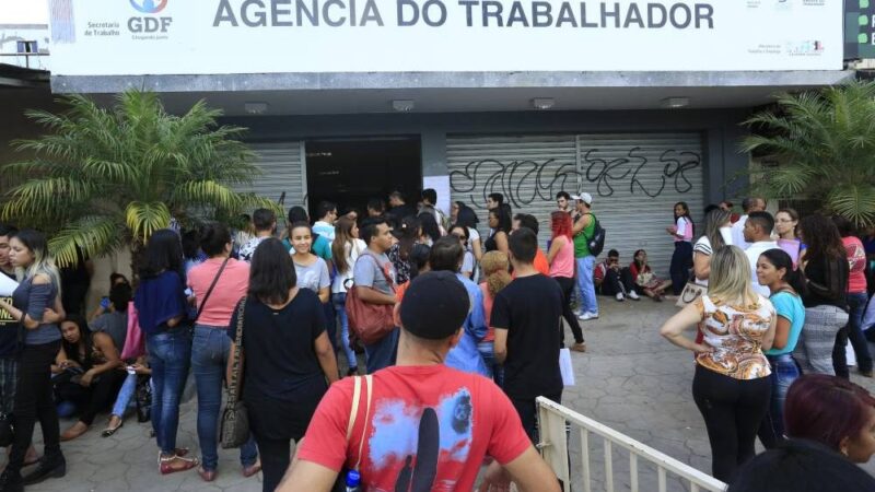 Agências do trabalhador disponibilizam mais de mil vagas de emprego nesta quinta (19)