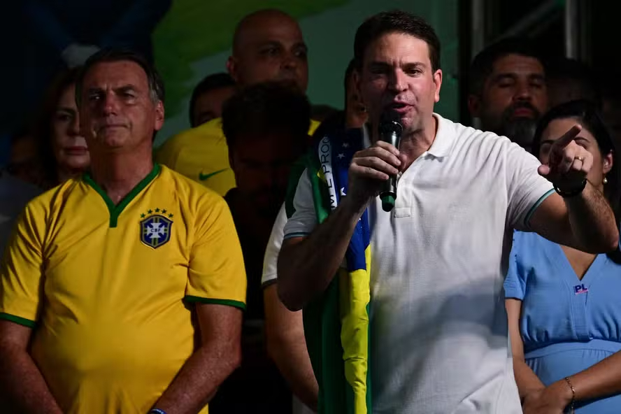 bolsonaro com ramagem