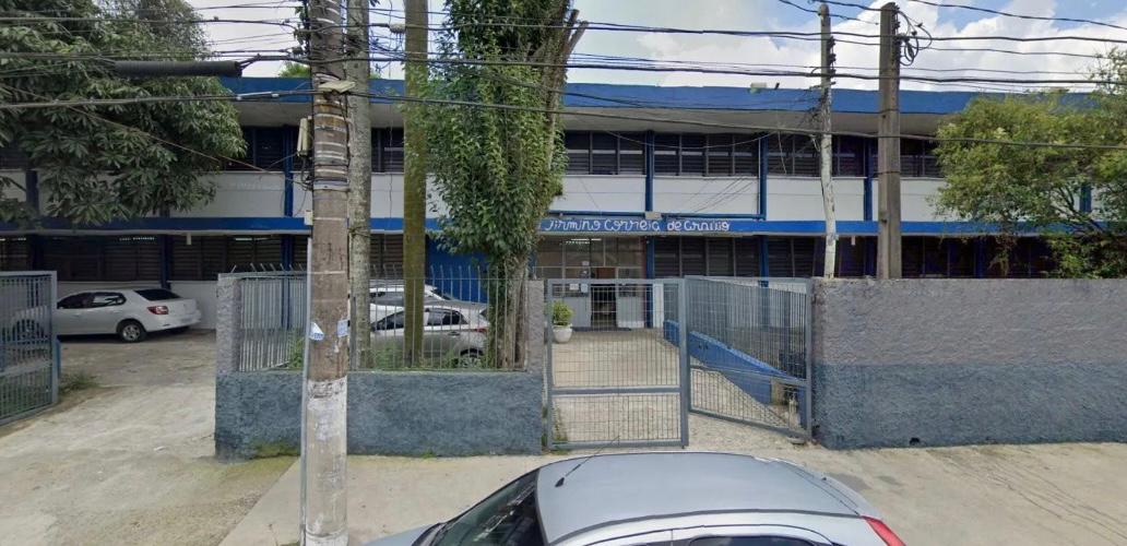 Carro do GSI é roubado na frente da escola onde Lula vota, no ABC paulista